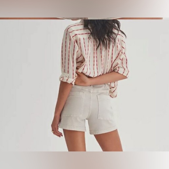 Anthropologie Pilcro Ultra High-Rise Utility Denim Shorts. Size 29. - Picture 2 of 9